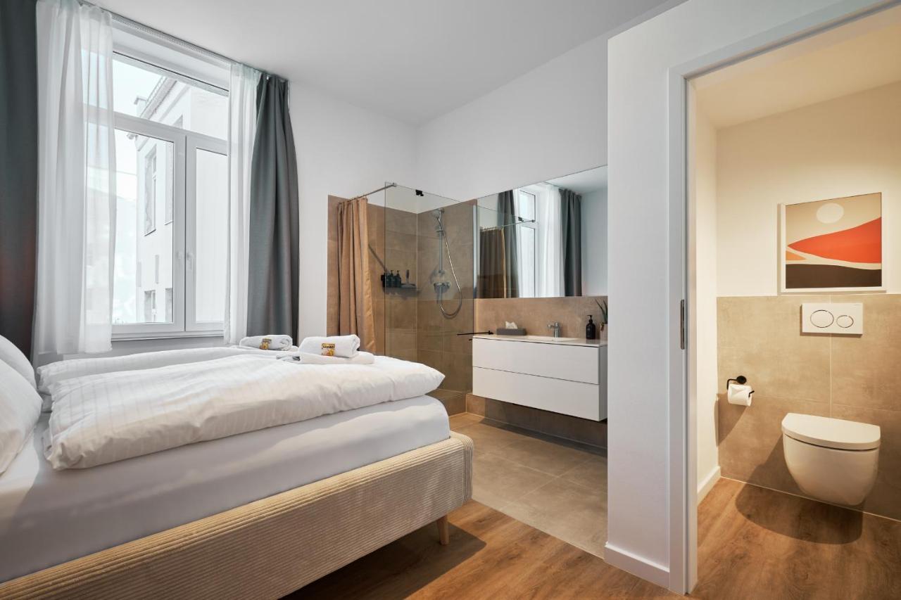 Park Avenue Apartments - Dom Mit Stil - Kueche - Parkplatz - Wlan - 65 Zoll Tv - Netflix Colónia Exterior foto